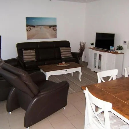 Seagull Street 21 Merchant